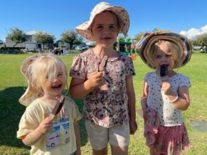 kids-ice-cream-pizza-and-fun-in-the-park